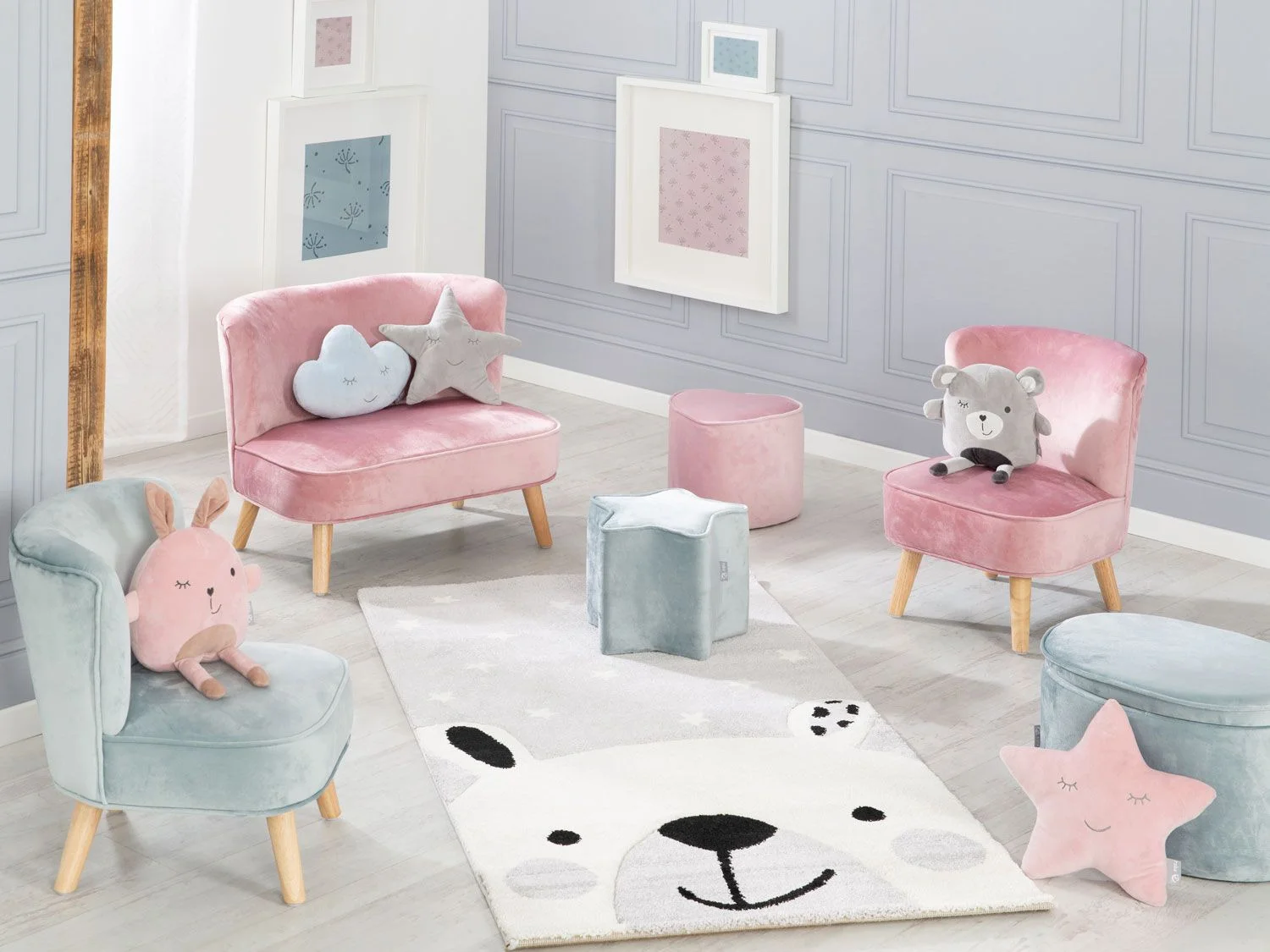 White And Silver Furniture Store -White And Silver Furniture Store 9934016e04db39358848cf3ee16dee1e